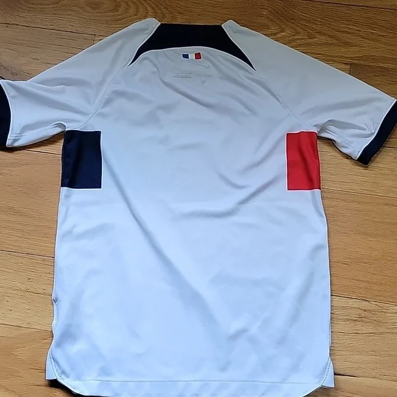 Nike PSG Paris Saint-Germain White Soccer Jersey Size Medium - Picture 7 of 10